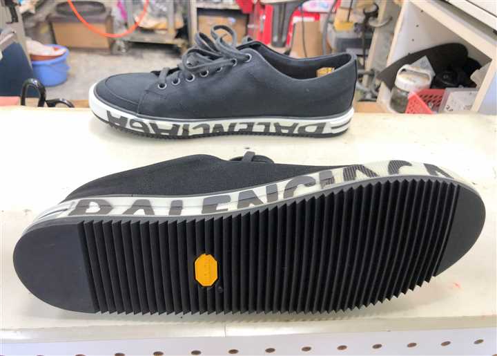 �o�����V�A�K�̃X�j�[�J�[�\�[���⋭�A2