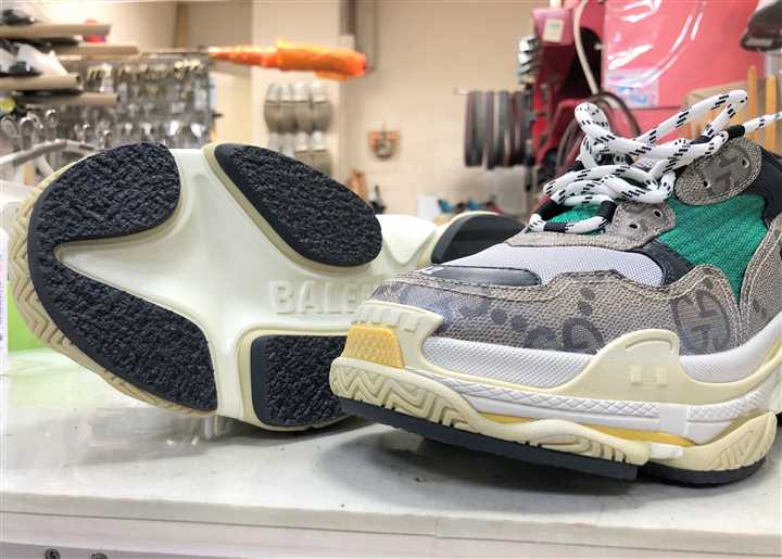 �g���v��S�̒�ʂɃS����\���ă\�[���⋭�A5