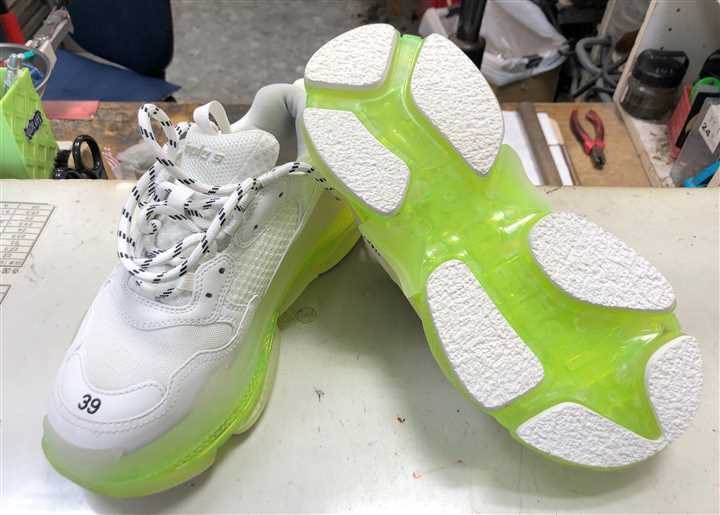 �g���v��s�̃\�[�����z���C�g���o�[�ŕ⋭�A1