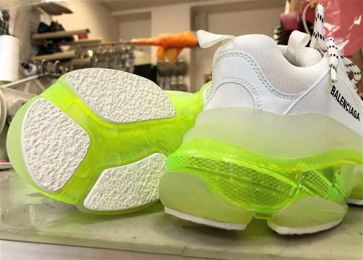 �g���v��s�̃\�[�����z���C�g���o�[�ŕ⋭�A3