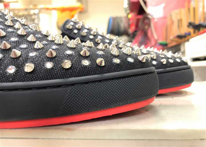 ルブタンのスニーカーソール補強修理、2