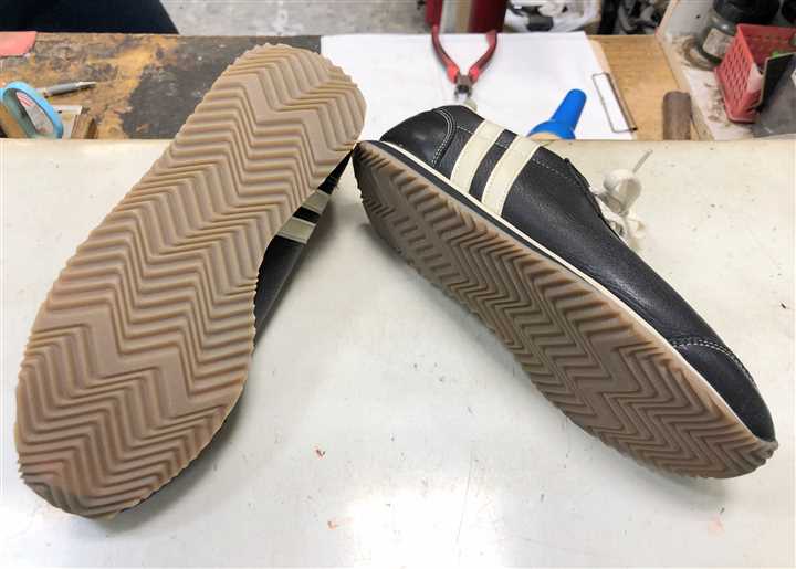 �p�g���b�N�̃X�j�[�J�[�̃A�E�g�\�[���̓\�ւ��C���A1