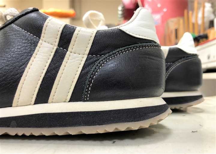 �p�g���b�N�̃X�j�[�J�[�̃A�E�g�\�[���̓\�ւ��C���A3