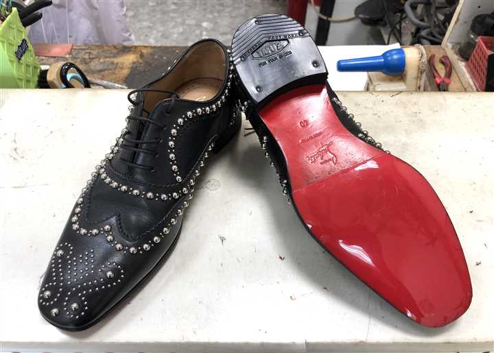 ルブタンのソール補強＆ヒールUP加工、1