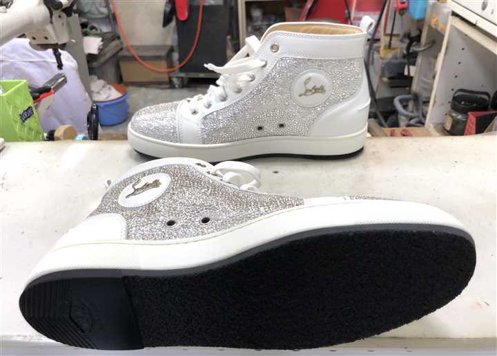 ルブタンのスニーカーソール補強、1