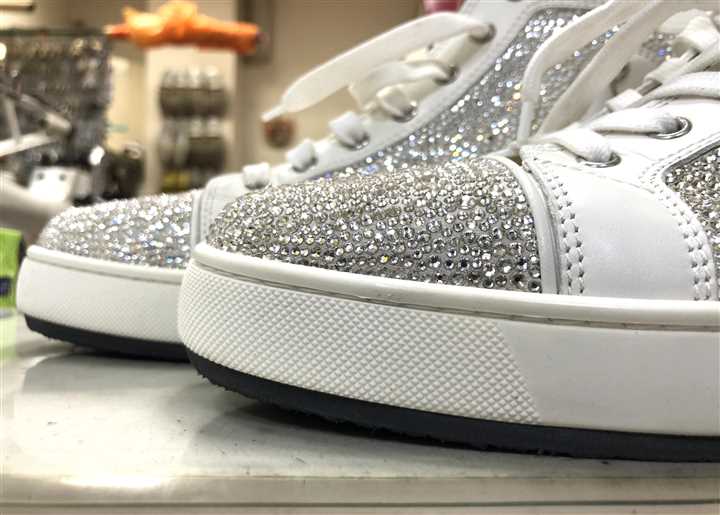 ルブタンのスニーカーソール補強、2