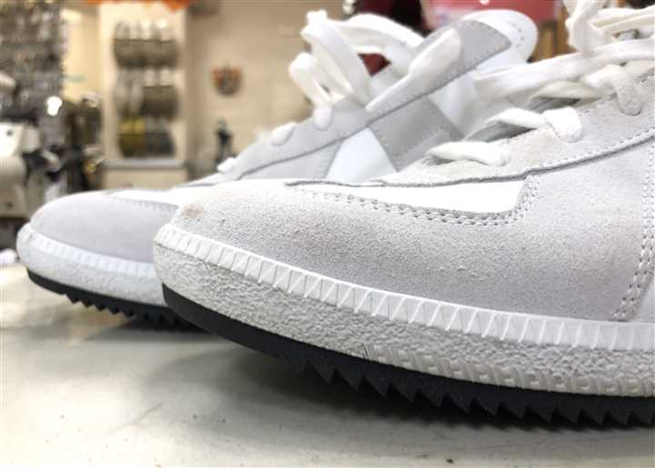 Margiela�̃X�j�[�J�[�\�[���⋭�A2