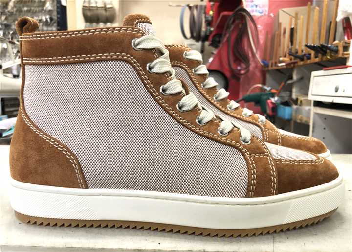 クリスチャンルブタンのスニーカーソール補強、4