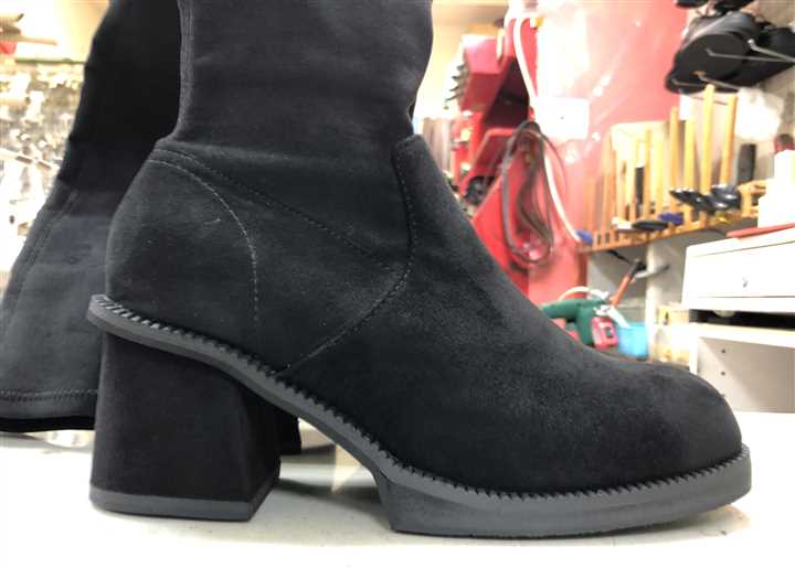 ����u�[�c�̌���J�b�g�A1