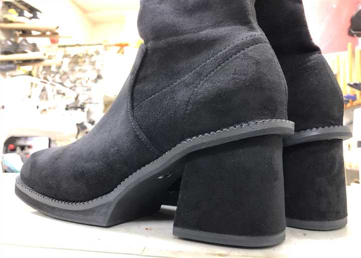 ����u�[�c�̌���J�b�g�A3