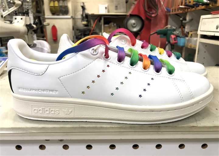 �A�f�B�_�X�~�X�e���}�b�J�[�g�j�[�̃R���{�X�j�[�J�[�̃\�[���⋭�A4