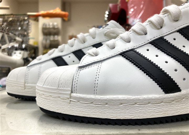 �A�f�B�_�X�̒�ʂ��V���[�N�\�[���ŕ⋭�A2