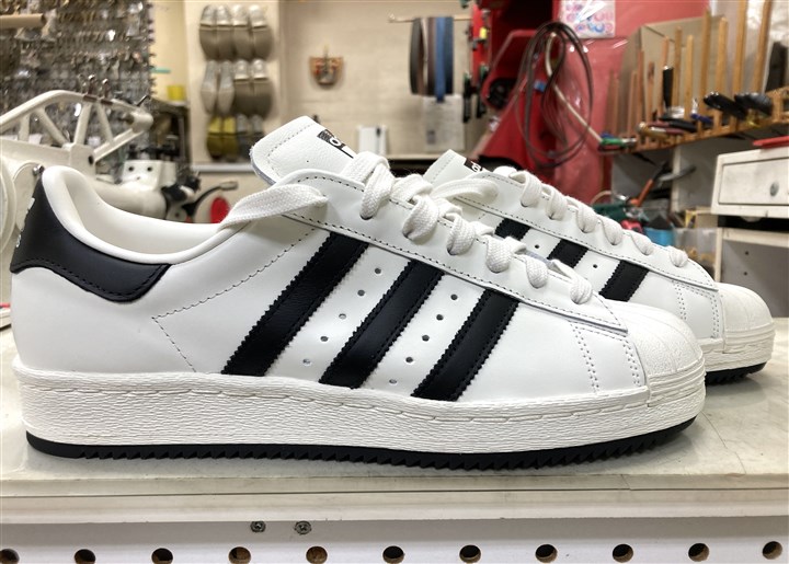 �A�f�B�_�X�̒�ʂ��V���[�N�\�[���ŕ⋭�A4