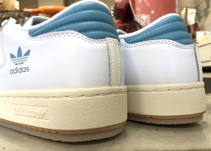 �A�f�B�_�X�̃X�j�[�J�[�\�[���⋭�A3