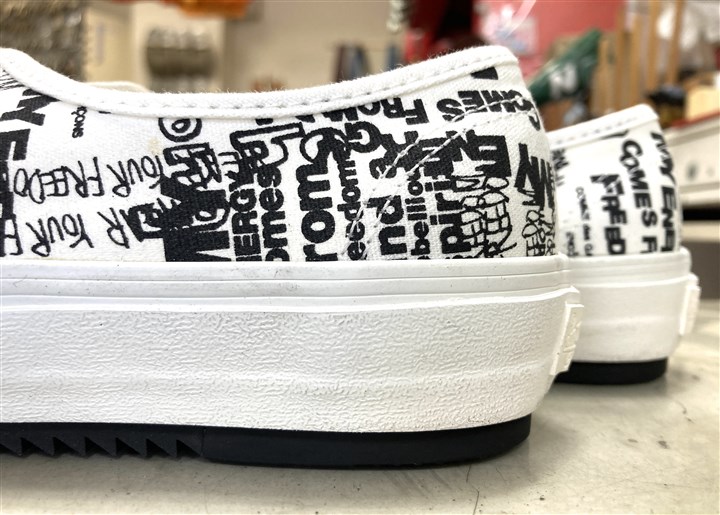 VANS×コムデギャルソンのコラボスニーカーソール補強、3