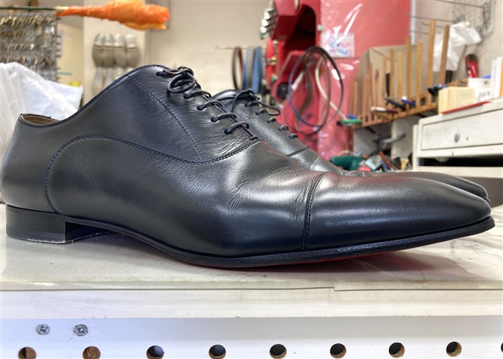 ルブタンの革靴のソール補強、4