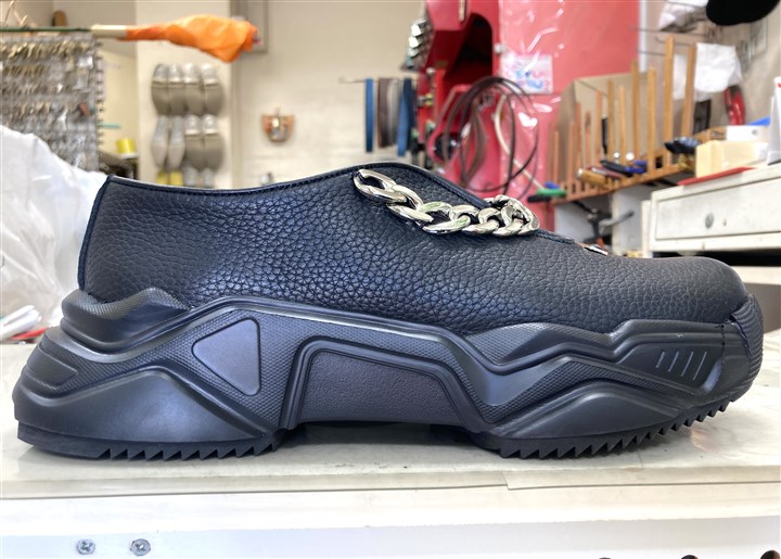 �yMIKAGE SHIN�z�̃X�j�[�J�[�\�[�����Z�p���[�g�⋭�A2