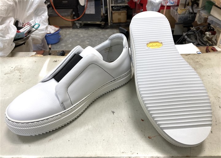 �s�G�[���E�A���f�B�̃X�j�[�J�[�\�[���⋭�A1