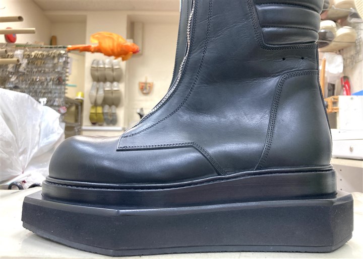 ���b�N�I�E�G���X�y���g�T�C�N���v�X�u�[�c�z�̃\�[���⋭�A4