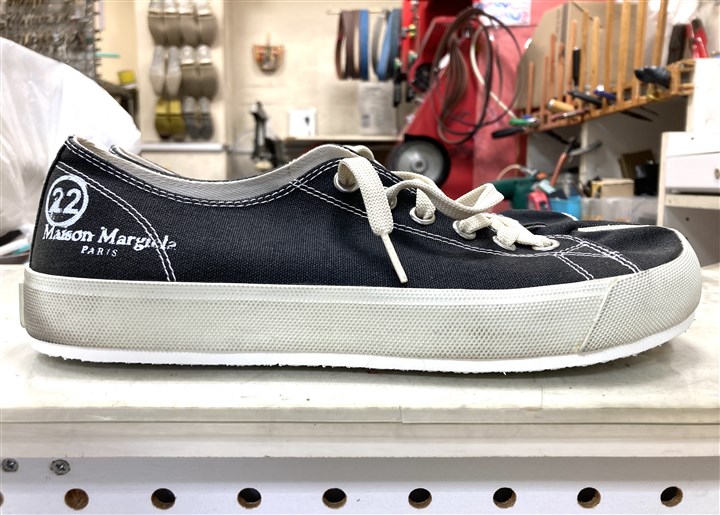 �}���W�F����tabi�X�j�[�J�[�̃\�[���⋭�A4