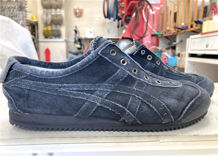 �I�j�c�J�^�C�K�[�̃X�j�[�J�[�\�[���⋭�A4