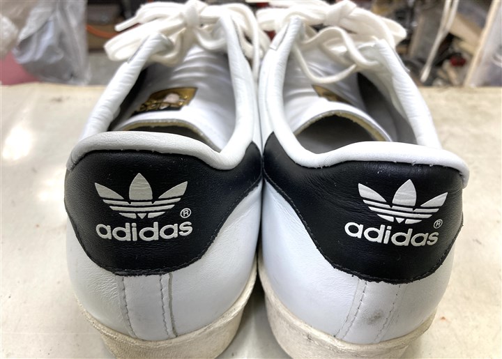 �A�f�B�_�X�y�X�[�p�[�X�^�[�z�̃J�J�g�����C���ł��A4