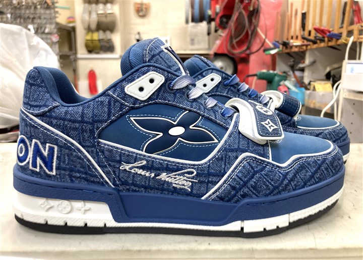 ���B�g���̃X�j�[�J�[�\�[���⋭�A4