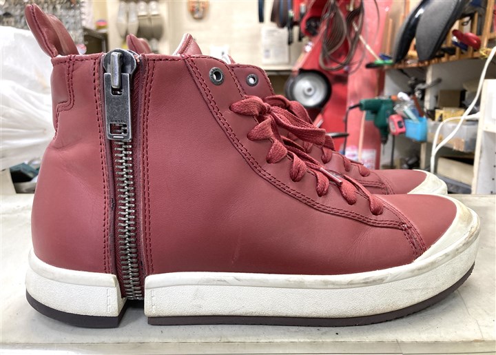 �f�B�[�[���̃Z�p���[�g�\�[���̃X�j�[�J�[�⋭�A4