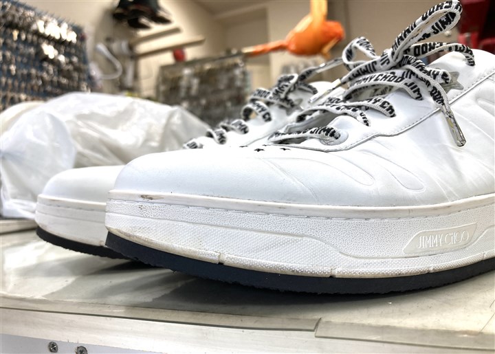 �W�~�[�`���E�̃X�j�[�J�[�̃J�J�g�ς����\�[���⋭�A3