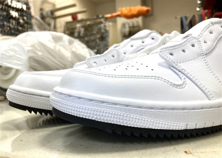 �i�C�L�y�G�A�W���[�_��1�z�̃X�j�[�J�[�\�[���⋭�A2