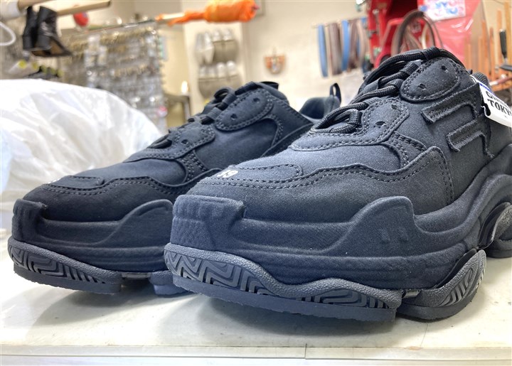 BALENCIAGA�~GINZA TOKYO�y�g���v��S�z�̃\�[���⋭�A2