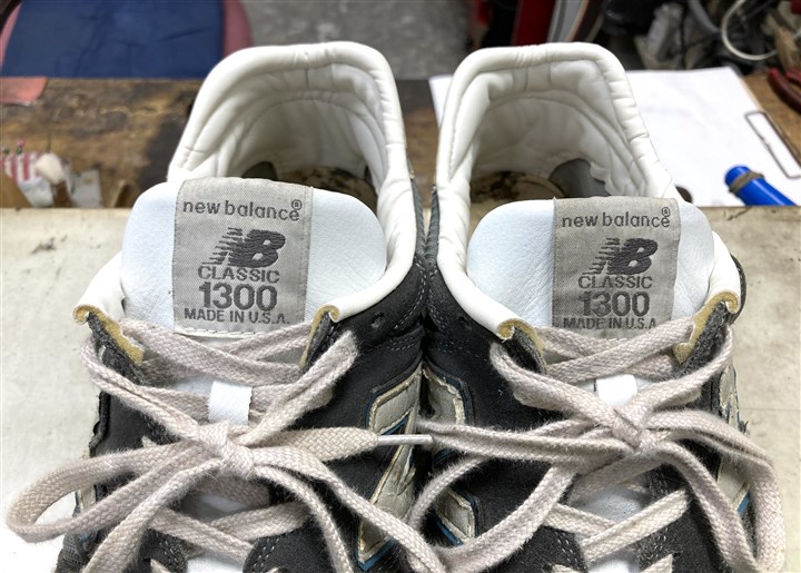 �j���[�o�����X1300�̃V���[�^���C���A1