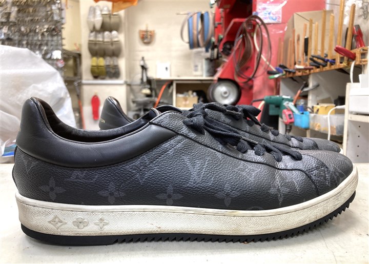 ���C�E���B�g���̃X�j�[�J�[�\�[���⋭�A4