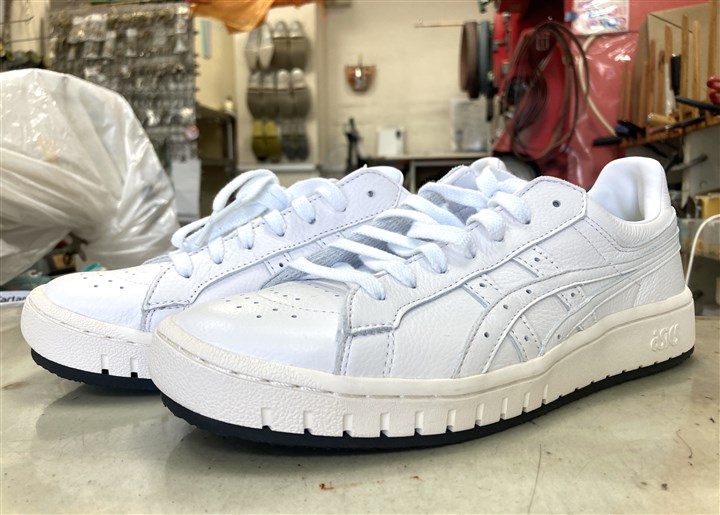 �A�V�b�N�X�̃X�j�[�J�[�\�[���⋭�A4