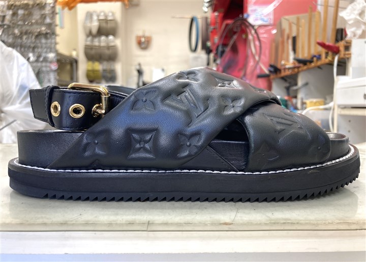 ���C�E���B�g���̃T���_���̃\�[���⋭�A5