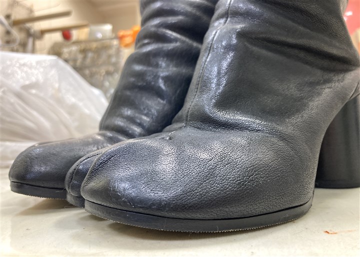 �}���W�F����tabi�u�[�c�̒�̏C���A4