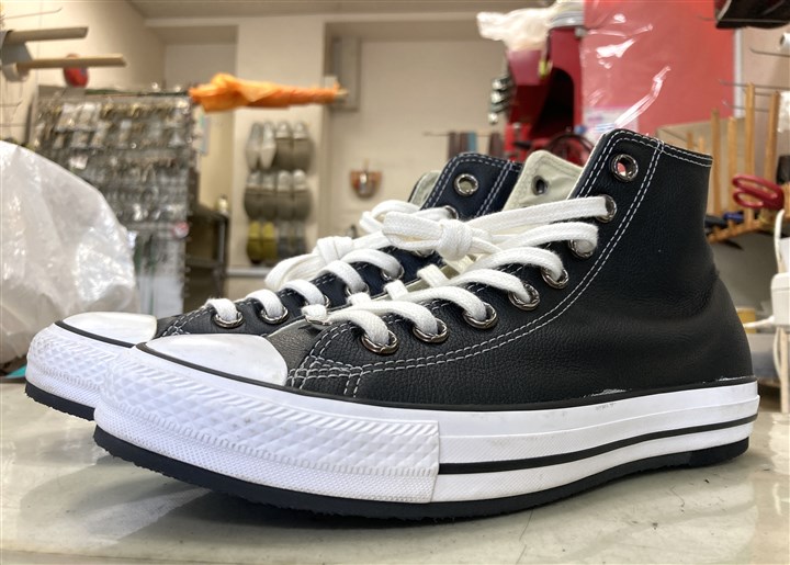 コンバース×クロムハーツのコラボスニーカーのソール補強、3