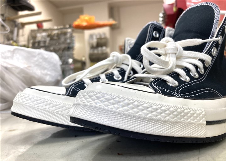 コンバース【CT70】の底をスカルソールで補強、2