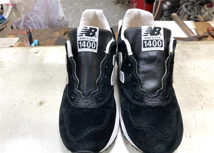 �j���[�o�����X1400�̃V���[�^�������C���A4