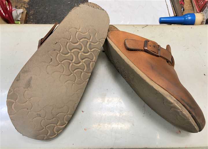 ビルケンシュトックのサンダルのソール交換修理、1