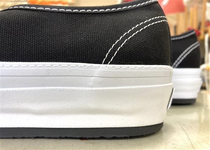 VANS�̃X�j�[�J�[�\�[���⋭�C���A3