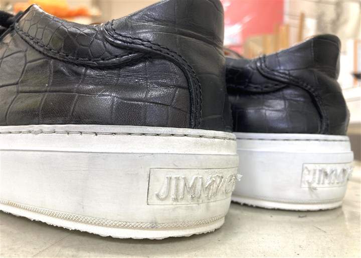 �W�~�[�`���E�̃X�j�[�J�[�\�[���⋭�S���̓\�ւ������e�i���X�C���A3