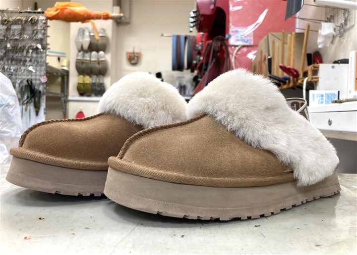 UGG�̌���u�[�c�̌���J�b�g�C���A12