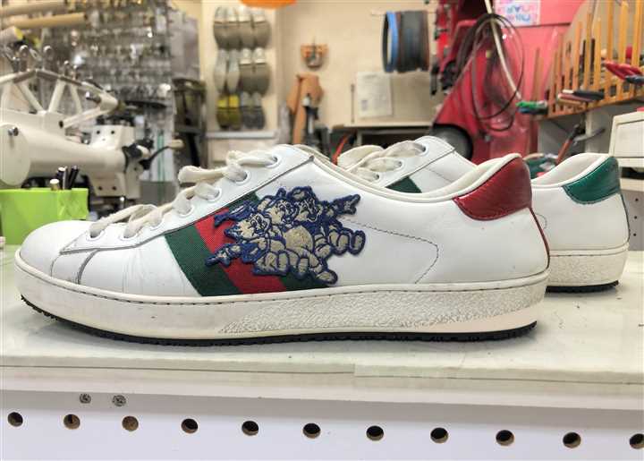 �J�J�g�̌��肷����GUCCI�̃\�[���C���A4