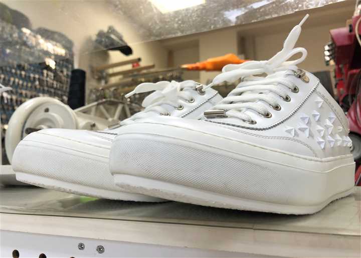 �W�~�[�`���E�̃X�j�[�J�[�\�[���⋭�C���A2