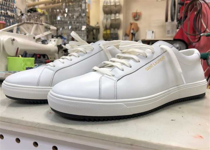 サンローランパリのスニーカーズのソール補強、4