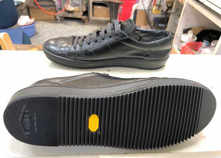 サンローランのソールを補強、1
