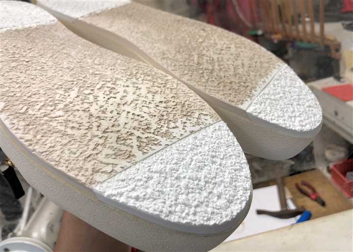 ザノッティのソール補強ゴムのメンテナンス修理、1