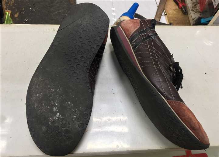 �p�g���b�N�̃X�j�[�J�[�C���A�\�[���̓\��ւ��ł��A3