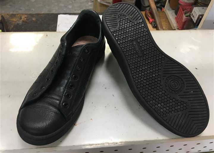 �p�g���b�N�̃X�j�[�J�[�C���A�\�[���ی�ł��A3